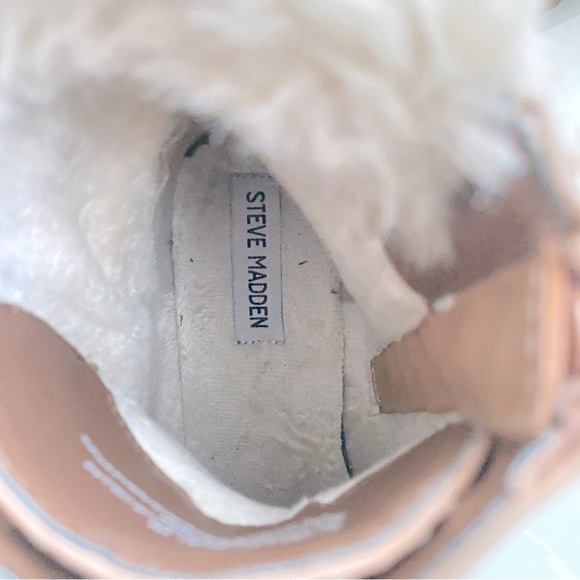 Steve Madden Peachy Tan Faux Fur-Lined Lace Combat Walking Ankle Boots Size 8 M - Picture 11 of 14